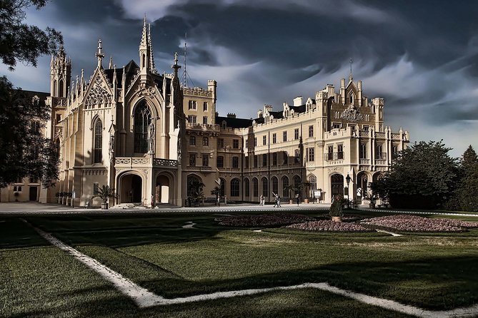 Private Tour to Lednice Castle and Chateau Valtice With Wine Tasting From Vienna - Pricing and Booking