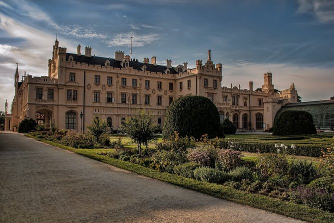 Private Tour to Lednice Castle and Chateau Valtice With Wine Tasting From Vienna - Lednice-Valtice Cultural Landscape