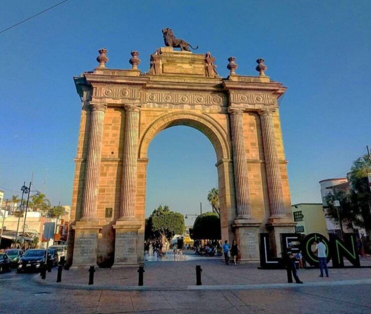 Private Tour to Leon From Guanajuato City - Experience Highlights