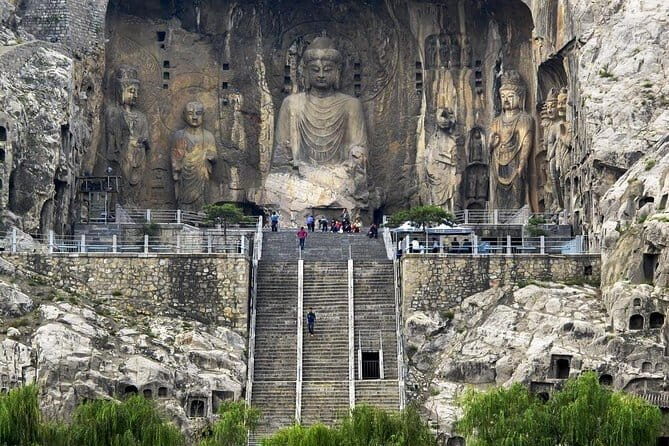Private tour to Longmen Grottoes and Shaolin from Xi'an by train - Good To Know