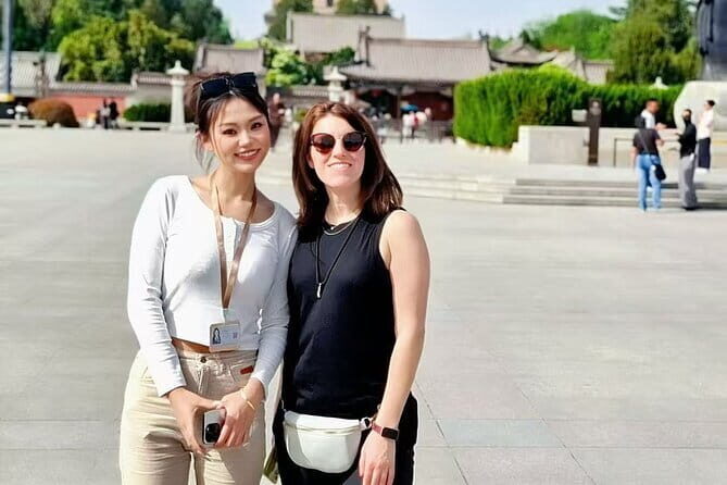 Private tour to Longmen Grottoes and Shaolin from Xi'an by train - Authentic Traveler Insights