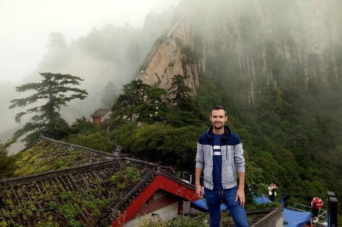 Private tour to Longmen Grottoes and Shaolin from Xi'an by train - The Sum Up