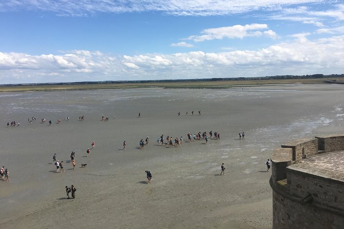 Private Tour to Mont-Saint-Michel From Paris - Traveler Tips and Customer Feedback