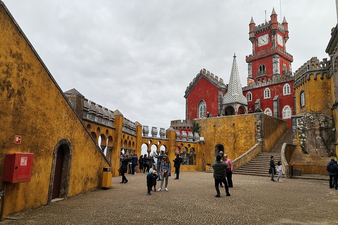 Private Tour to Mystical and Exuberant Sintra From Lisbon - Good To Know