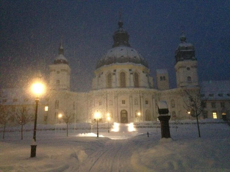 Private tour to Neuschwanstein castle from Munich - Ettal Monastery: Bavarian Baroque at Its Best