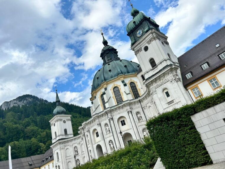 Private tour to Neuschwanstein castle from Munich - Return Journey: Memories and Stories