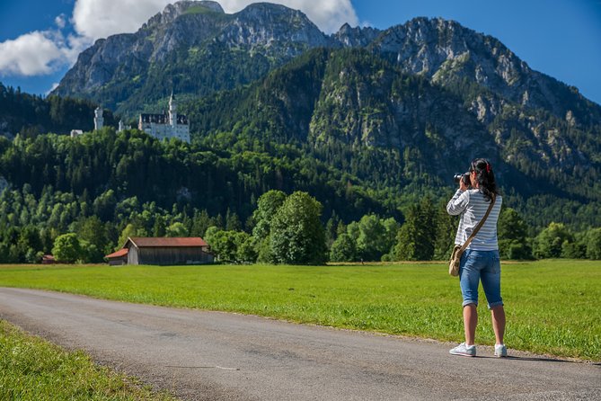 Private Tour to Neuschwanstein & Linderhof Castle With Bavarian Lunch - Booking and Cancellation Policy
