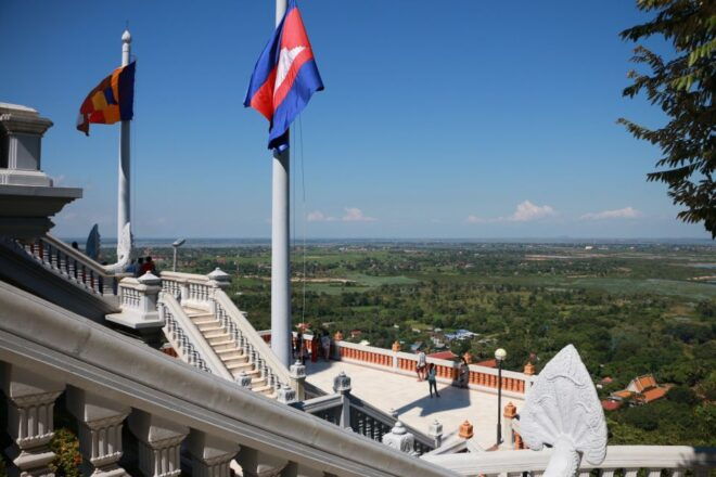 Private Tour to Oudong Mountain Annd Koh Chen Island - Visit to S21 & Killing Field
