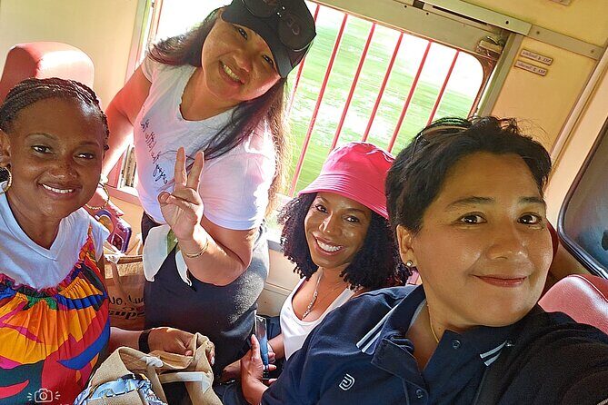 Private Tour to Railway Market and Floating Market - The Itinerary: What to Expect