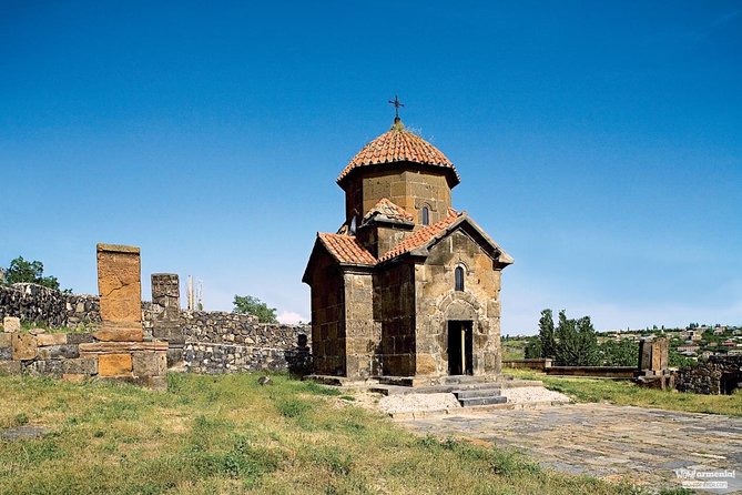 Private Tour to Saghmosavank, Karmravor, Oshakan, Hovhannavank - How to Reserve