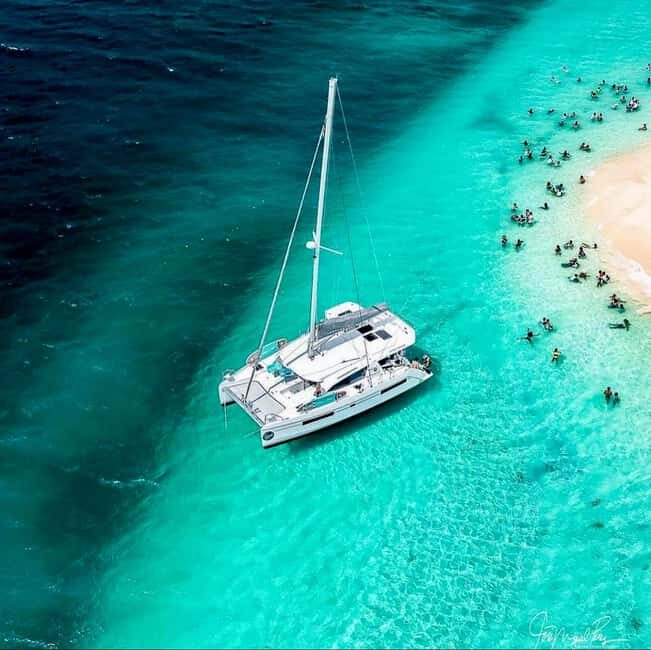 Private Tour to Samaná from Santo Domingo: Salto El Limón and Cayo Levantado - Good To Know