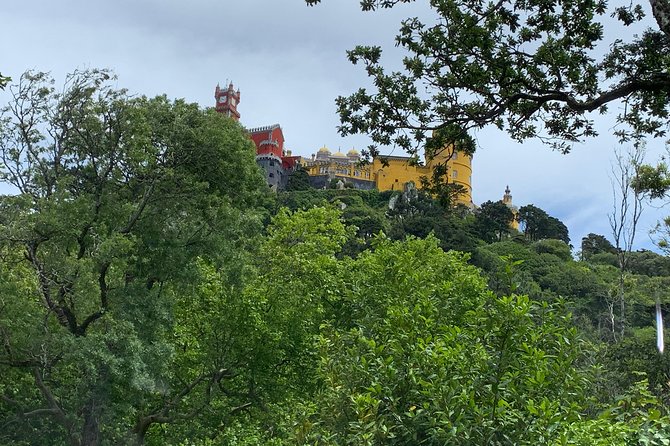 Private Tour to Sintra, Cabo Da Roca and Cascais Half Day - Praise for Knowledgeable and Friendly Guides