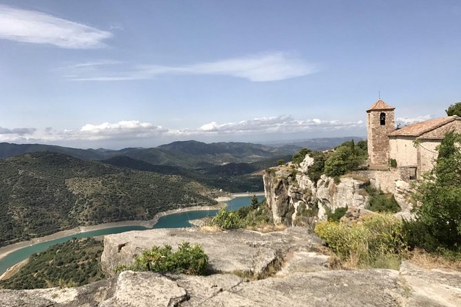 Private Tour to Siurana and Montsant Area From Barcelona - Exploring Siurana