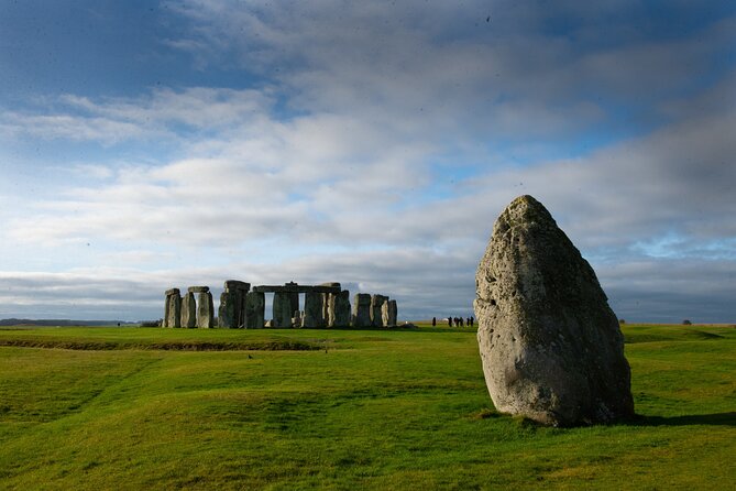 Private Tour to Stonehenge and Bath From London - Personalized Tour Experience