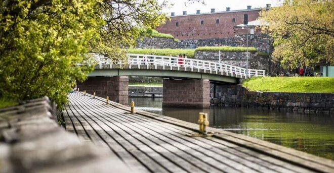 Private Tour to Suomenlinna and Helsinki - Group Size and Dynamics
