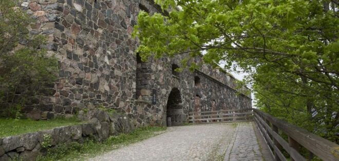Private Tour to Suomenlinna and Helsinki - Unique Experience Offerings