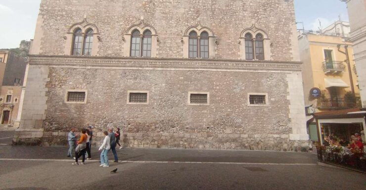 Private Tour to Taormina, Castelmola, and Isola Bella From Catania - Tour Details