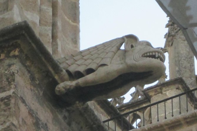 Private Tour to the Cathedral of Seville. - Meeting Point and End Point