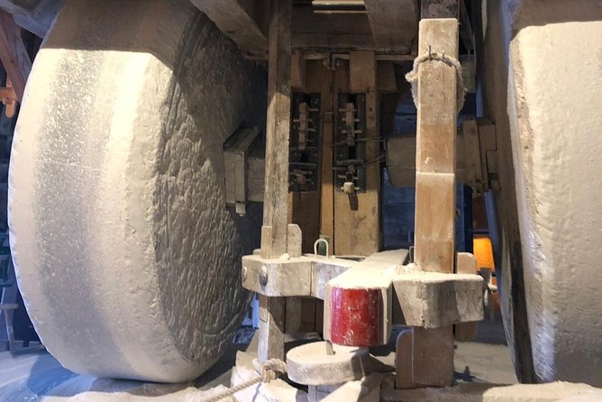 Private Tour to the Countryside, Windmills and Volendam From Amsterdam - Common Questions