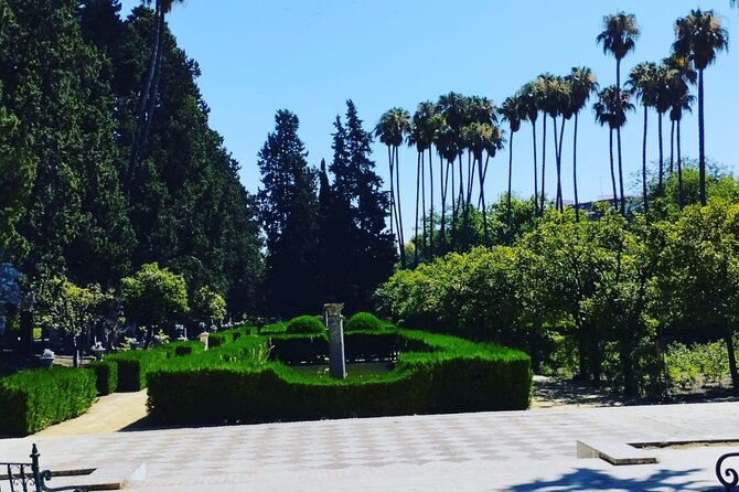 Private Tour to the Royal Palace. - Directions