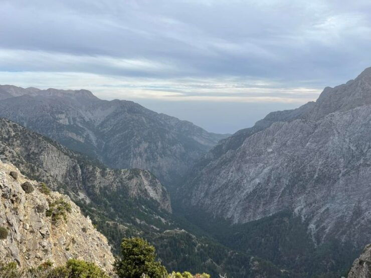 Private Tour to the White Mountains & Samaria From Above - Tour Overview