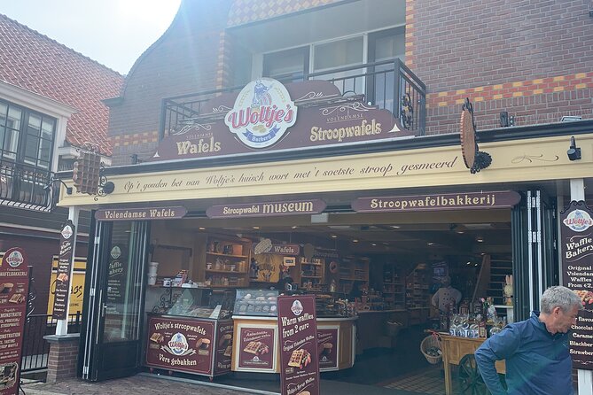 Private Tour to the Windmills, Cheese and Clogs and Volendam From Amsterdam - Common Questions