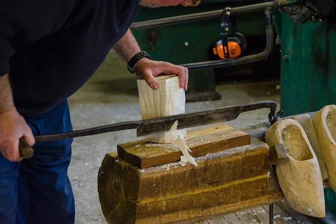 Private Tour to the Windmills, Cheese and Clogs Form Amsterdam - Common Questions