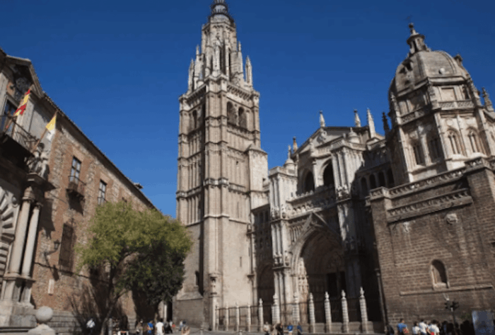Private Tour to Toledo From Madrid With Hotel Pickup - Explore Toledos Rich History