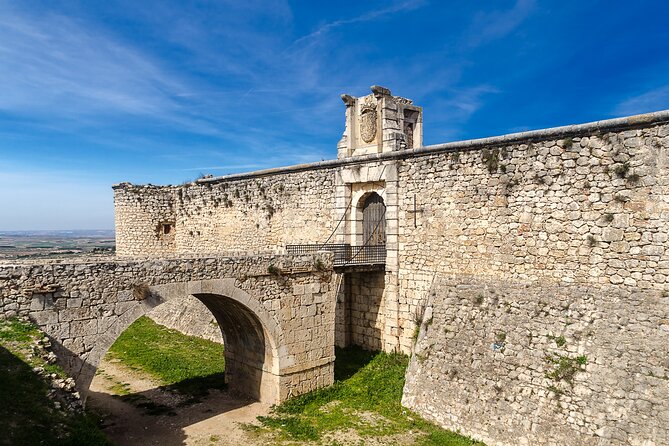 Private Tour to Windmills of Don Quixote, Aranjuez and Chinchón - Tour Details