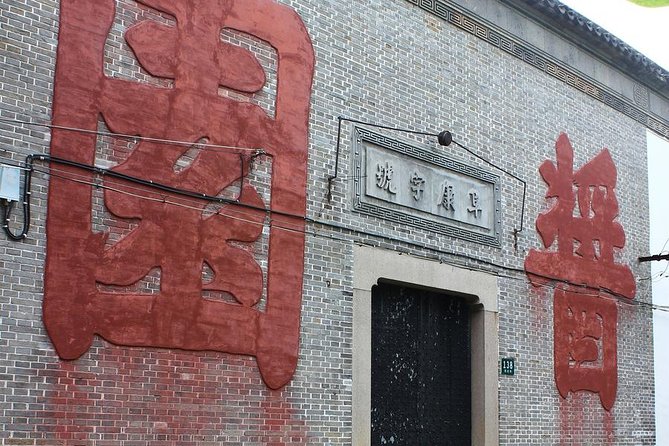 Private Tour to Xitang and Liantang Water Town From Shanghai With Dinner and Boat Ride - Tour Highlights