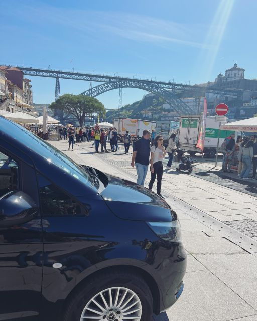 Private Tour/Transfer Lisbon - Porto - Booking Information