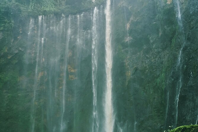 Private Tour Tumpaksewu - Bromo - Ijen 4D3N From Surabaya - Tour Overview