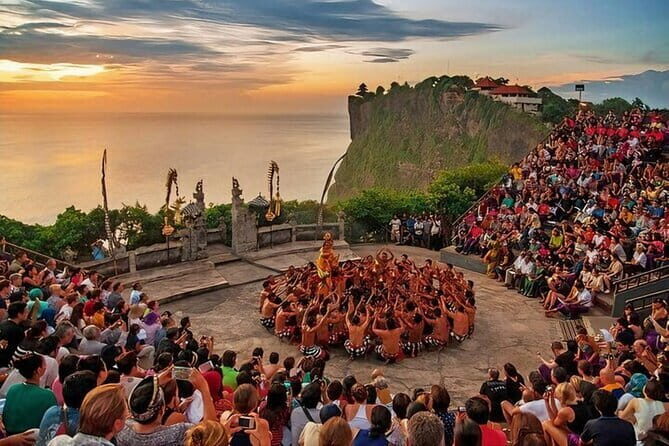 Private Tour Uluwatu Temple and Kecak Sunset Dance - Good To Know