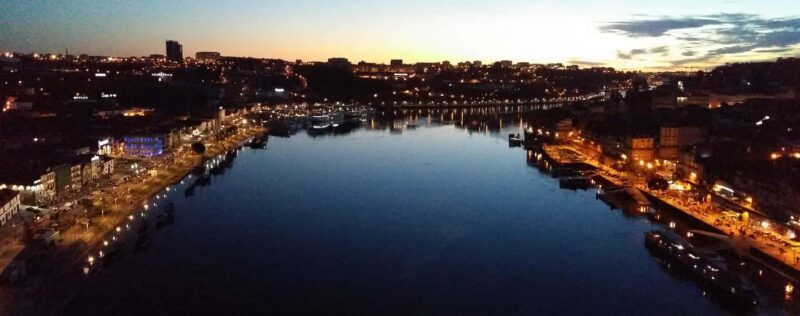 Private Tour-Unique Sunset,Wine tasting,FadoShow+Full Dinner - The Sum Up