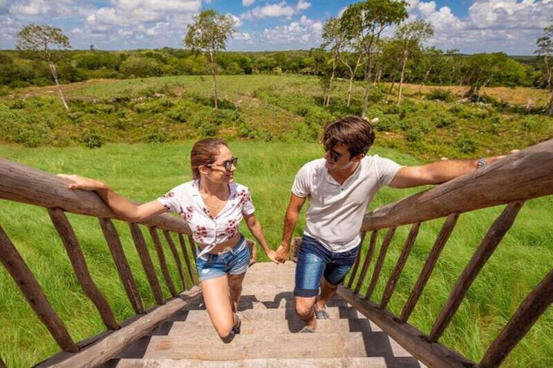 Private Tour Uxmal Land Rover Vintage safari & Mayan brunch - Good To Know