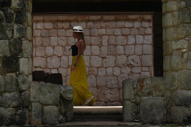 Private tour Uxmal Ruins plus Mucuyche Hacienda and Cenotes - Exploring Mucuyche Hacienda and Cenotes