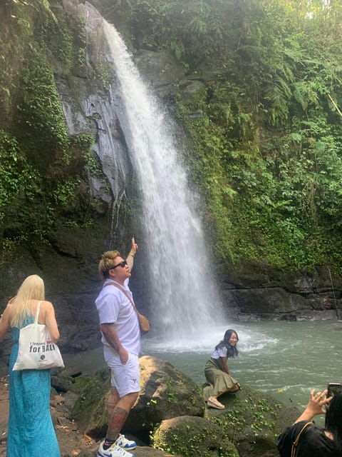 Private Tour Waterfall Temple and Rice Terrace in Ubud - Key Points