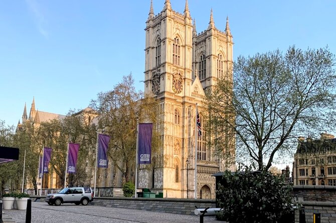 Private Tour: Westminster Abbey and Churchill War Rooms Tour - Meeting Point and Guide Details