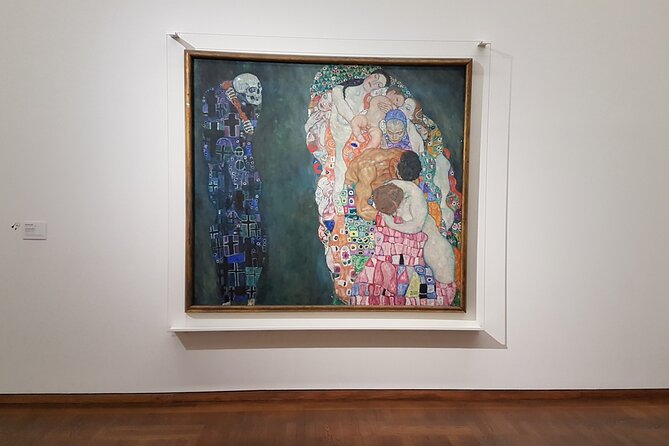 Private Tour With an Art Historian of the Leopold Museum: Gustav Klimt, Egon Schiele and Viennese Ar - Benefits of a Private Tour With an Art Historian