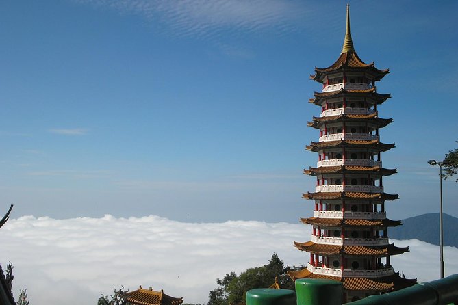 Private Tour With Local Host : Genting Highlands, Batu Caves & Berjaya Hills - Pricing and Booking Details