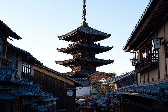 Private Tour with Local Photographer - A Genuine Photo Tour in Kyoto with a Local Photographer