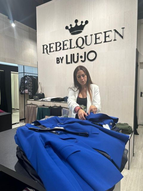 Private Tour With Personal Shopper at Sicilia Outlet Village - Booking Information