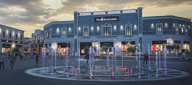 Private Tour With Personal Shopper at Sicilia Outlet Village - Important Information