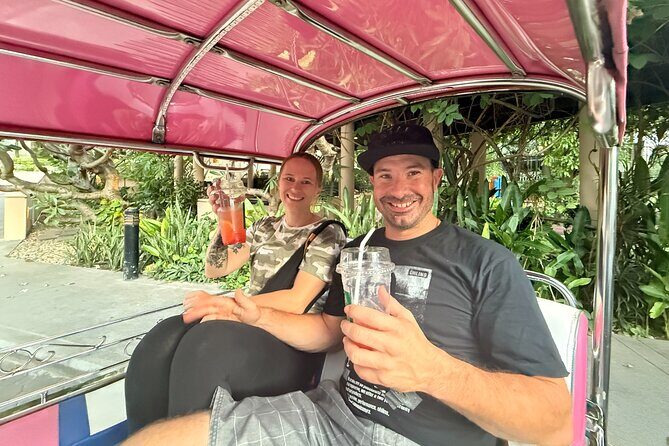 Private Tour:4-Hr Grand Palace,Emerald Buddha,Wat Pho by Tuk Tuk - Good To Know