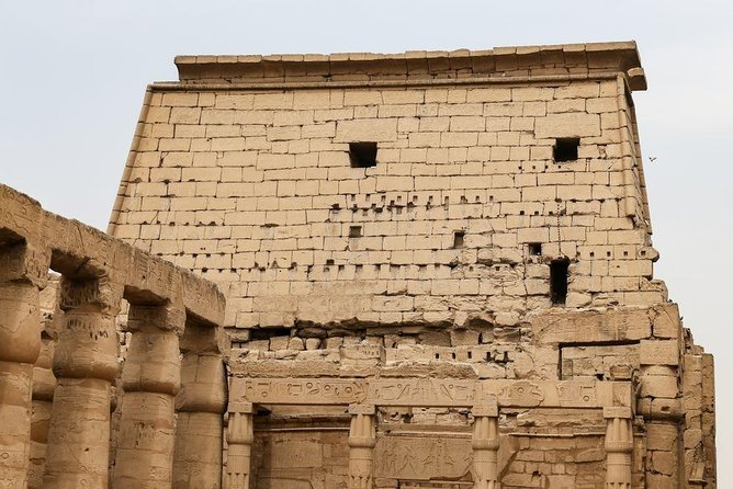 Private Tour:Luxor,Karnak,Hatshepsut Temples &Valley of the Kings - Meeting and Pickup