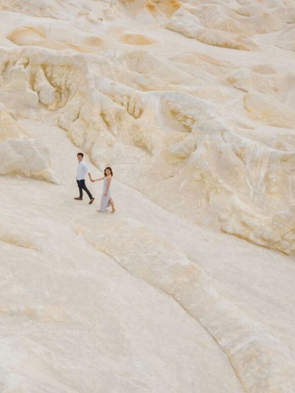 Private Tours Bintan Desert & Blue Lake - Lunch, souvenirs, and the shape of the day