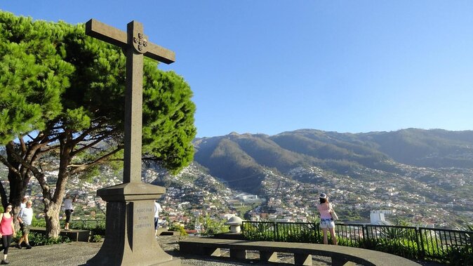 Private Tours!! From Mountain to Sea - Madeira Island - Weather and Minimum Travelers