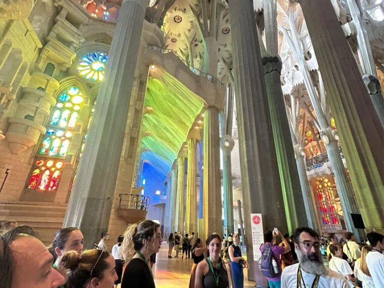 Private Tour+Ticket: Lights & Shadows of the Sagrada Familia - Meeting Point