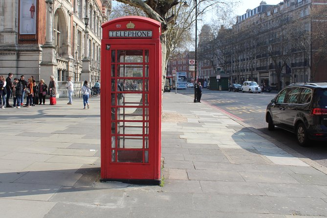 Private Transfer Arrival or Departure Heathrow Airport/ London - Expectations Vs Reality and Alternative Transportation Options