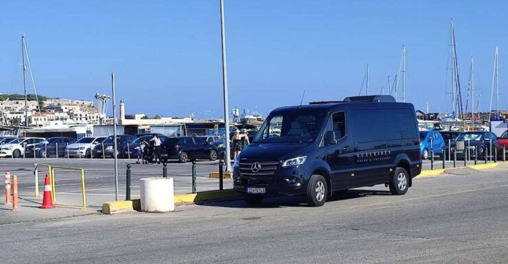 Private Transfer at Heraklion Airport - Service Description